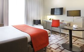 Aparthotel Adagio Val D'europe  3*